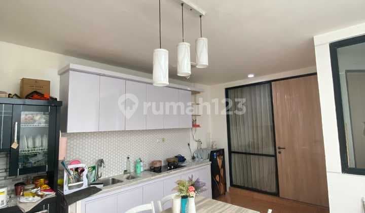 Disewakan Rumah 2 Lantai Full Furnis Cluster Baru Lippo Cikarang