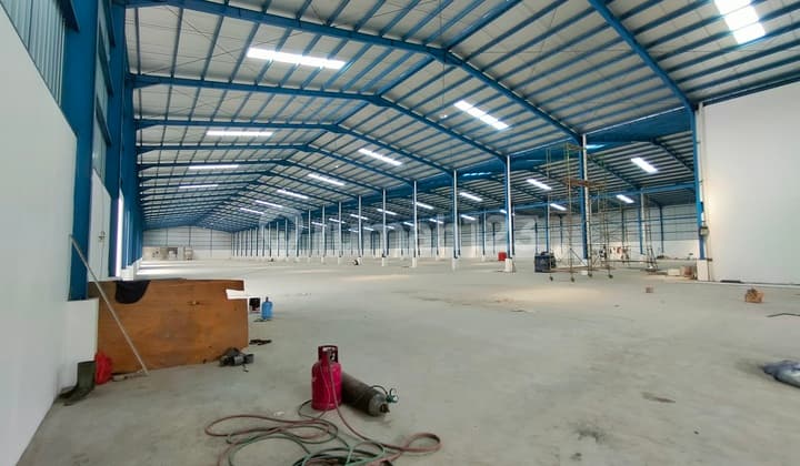 Disewakan Gudang Baru Direnovasi Lokasi Staretgi