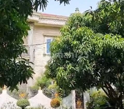 Dijual Rumah Bagus Ada Kolam Renang Nya Cikarang Barat Akses Tol