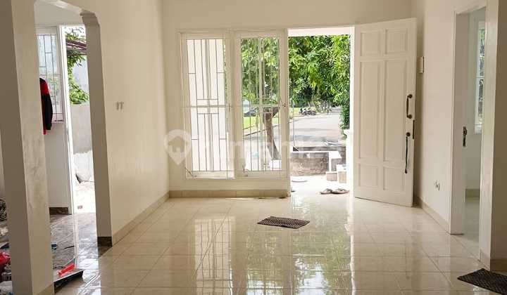 Disewakan Rumah 2 Lantai Furnis Udah Renovasi Area Delta Mas