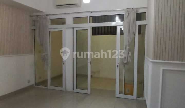 Disewakan Rumah 2 Lantai Full Furnis Lokasi Karawang Barat