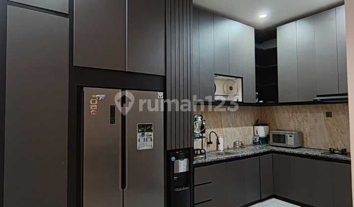 Disewakan Rumaha Full Furnis Lokasi Strategis