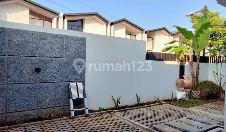 Disewakan Rumah 2 Lantai Akses Dekat Kawasan Industri