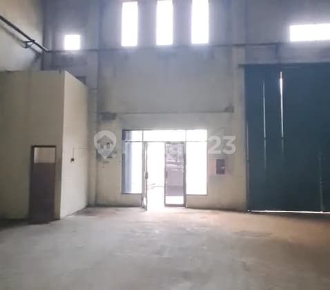 Warehouse Building for Rent in Delta Mas Area