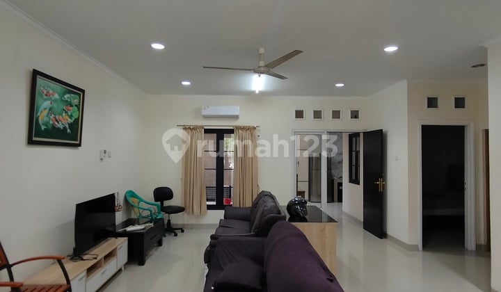DIJUAL RUMAH UDAH RENOVASI LOKASI DI LIPPO CIKARANG