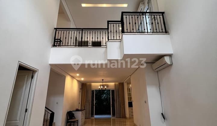 Beautiful House In Quiet Area At Menteng, Central Jakarta
