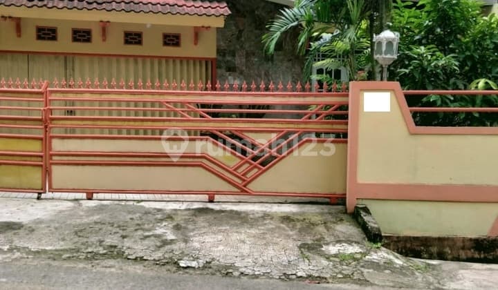 Hunian Bagus Ciceri Indah Dekat Stadion Dan Tol