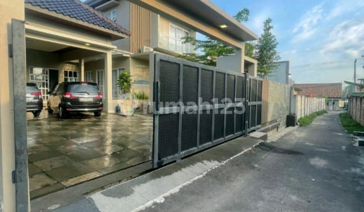 Hunian Mewah Ada Kolam Renang Dekat Citraland