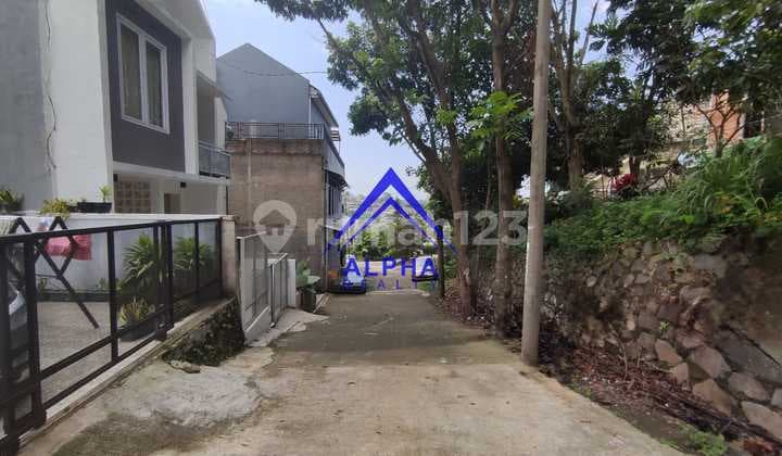 Land for Sale, Mature, Ready to Build in Bojong Koneng Complex.