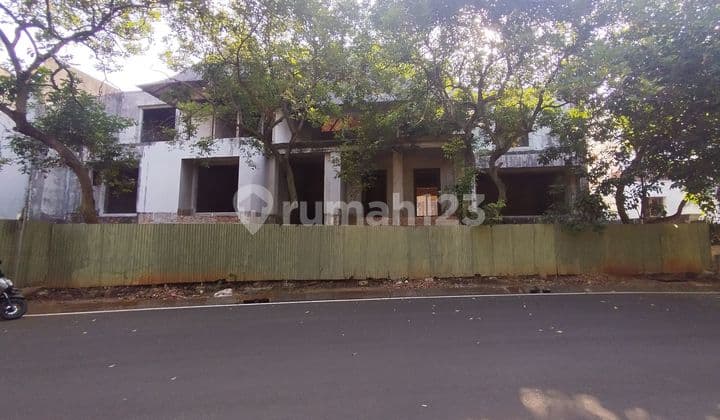 Rumah 50% Bangunan Lokasi Prime Bukit Golf Pondok Indah