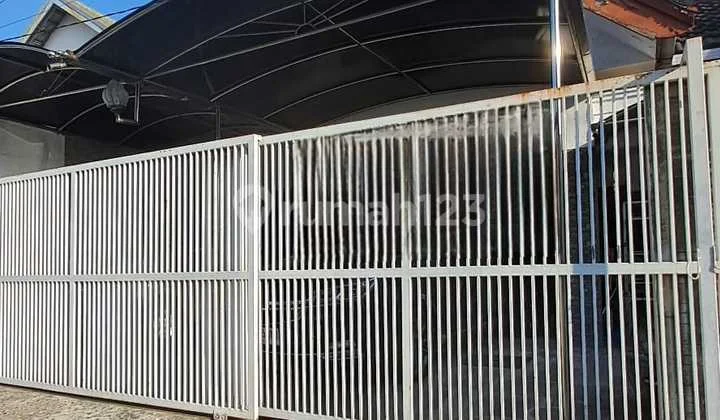 Disewakan Rumah Pondok Nirwana Siap Huni Bagus