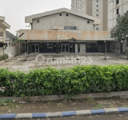 Gudang Jl. Abdul Karim Rungkut Menanggal Bekas Gedung Bioskop