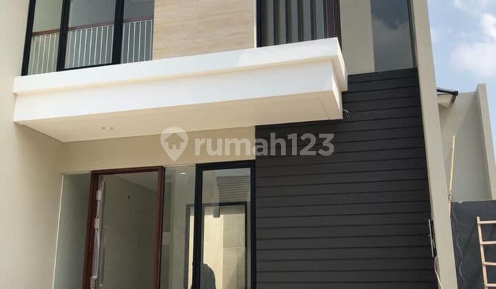 Disewakan Rumah Semi Furnish Northwest Lake