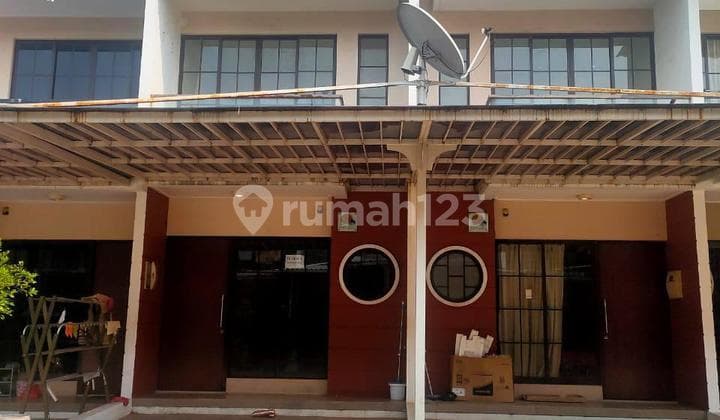 Disewa Rumah Green Lake City - East Asia Baru Renovasi Dekat Tol