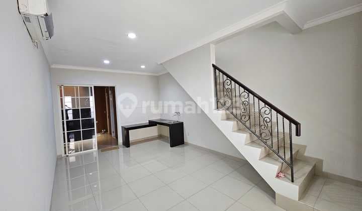 For Rent House Green Lake City Cluster West Europe
