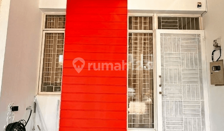 Jual Green Lake Amerika 2 Lantai SHM Ada Charger Mobil Listrik