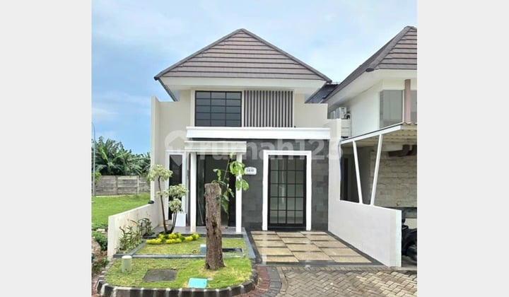 Rumah Mewah Pusat Kota Sidoarjo Perum Safira Garden Candi