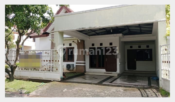 Rumah Semifurnish Hook Strategis di Komplek Delta Sari Baru Sidoarjo