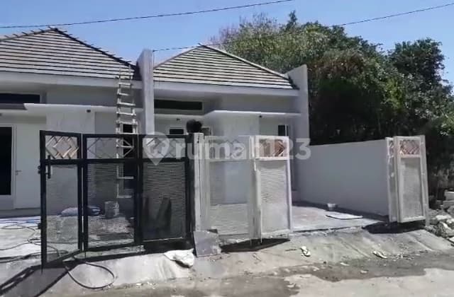 Rumah New Gress Gunung Anyar Rungkut
