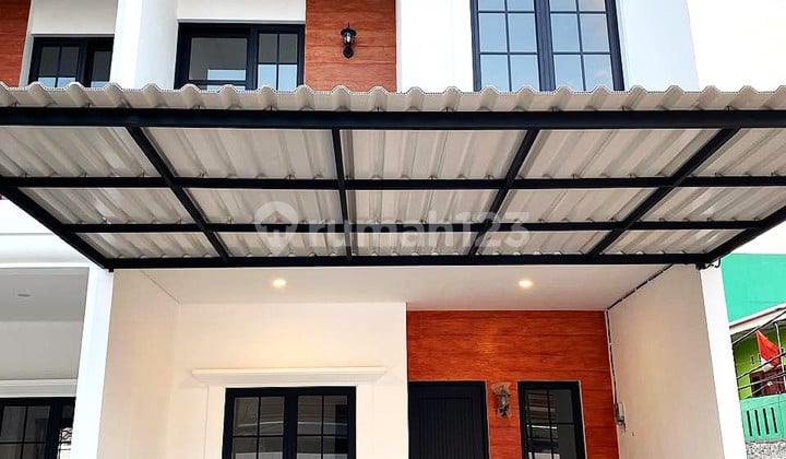 Rumah Baru Posisi Hook, Carport 2 Mobil, Akses Jalan Lebar Dekat Tol dan Kampus