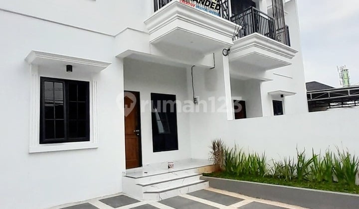 Rumah Baru 2 Lantai di Kalisari - Jakarta Timur | Jalan Lebar | Bebas Banjir