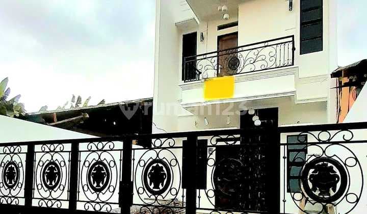 Rumah Cantik di Kalisari Dekat Sekolah Noah, Akses Jalan Lebar, SHM