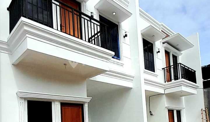 Rumah di Dalam Cluster, Eksklusif 8 Unit Siap Huni Dekat Tol Jorr