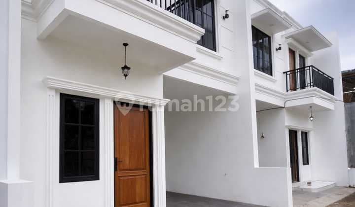 Ready-to-occupy House in Cipayung, Near Jorr Toll Road, BTN KPR Eligible