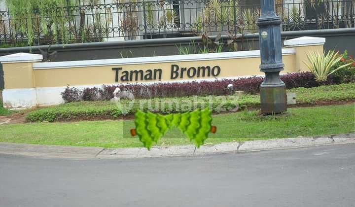 Rumah Siap Huni 2 Lantai di Kawasan Salah Satu Cluster Favorit di Lippo Central, Taman Bromo