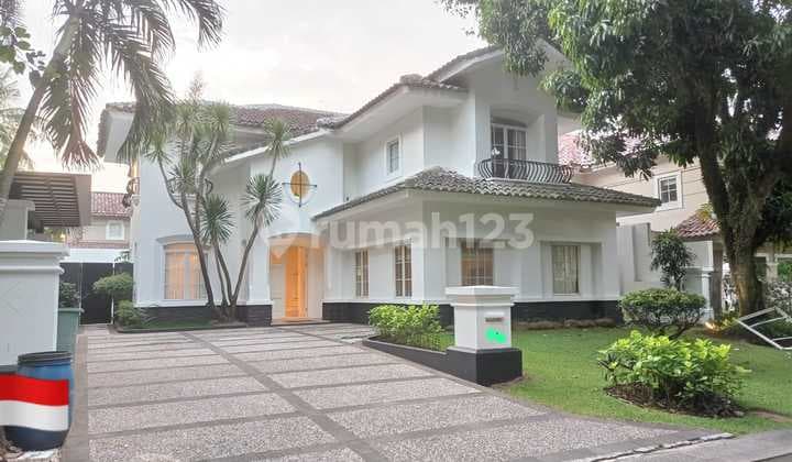 Rumah Mewah 2 Lantai Sudah Renovasi Siap Huni Kondisi Furnished Di Kawasan Favorite Lippo Karawaci Central