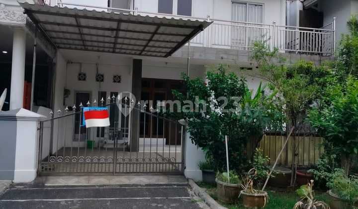 Rumah Bagus 2 Lantai Kondisi Fully Furnished, Siap Huni Di Taman Himalaya, Lippo Karawaci Central