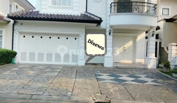 Rumah 2 Lantai Di Beverly Golf, Lippo Karawaci Central, Tangerang