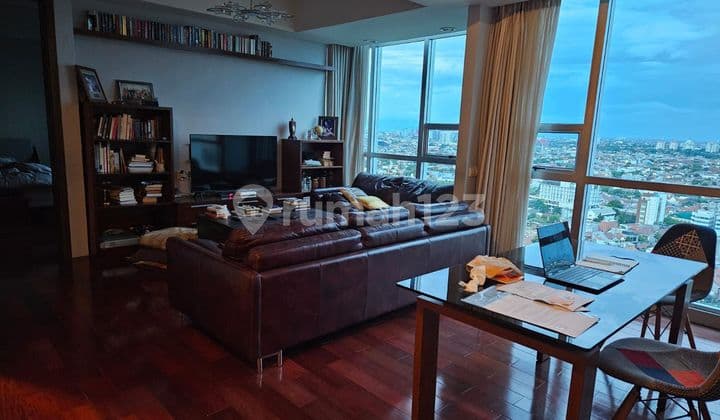 Kemang Village Apartment 2 Br Jadi 1 Br Besar Good Furnished