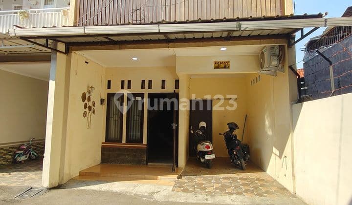Dijual Rumah Second Dalam Cluster Siap Huni