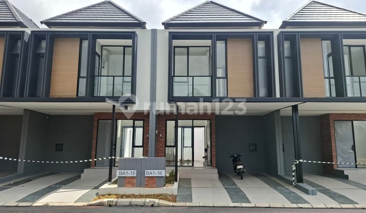 Cari Hunian Rumah Dekat Stasiun Kereta 2 Lantai Harga 1 Lantai