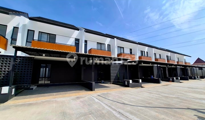 Rumah 2 Lantai Tanpa DP SHM Cicilan 4 Jutaan Dekat Stasiun & Tol