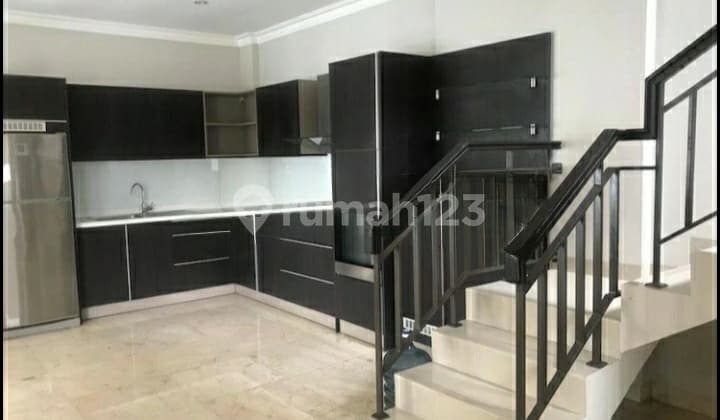 For Rent Rumah Taman Melati Lt 170 Lb 250 4 Km 3 Kt Shm