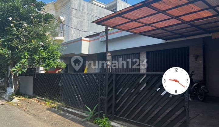 Nice Semi-Furnished House With Swimming Pool Pondok Indah 03.24