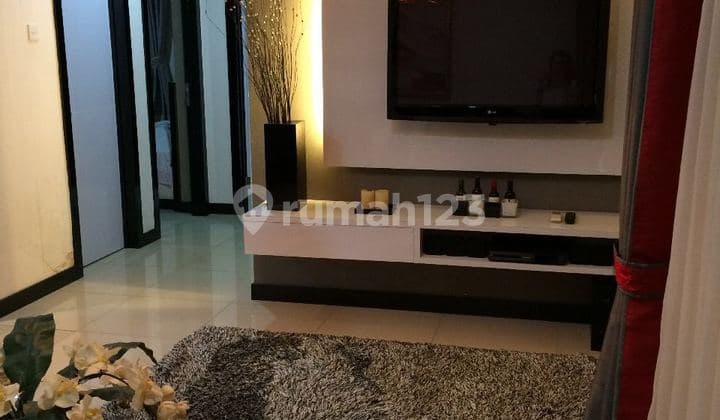 Apartement Thamrin Residence 3 BR 2Bath Luas 103sqm 07.24