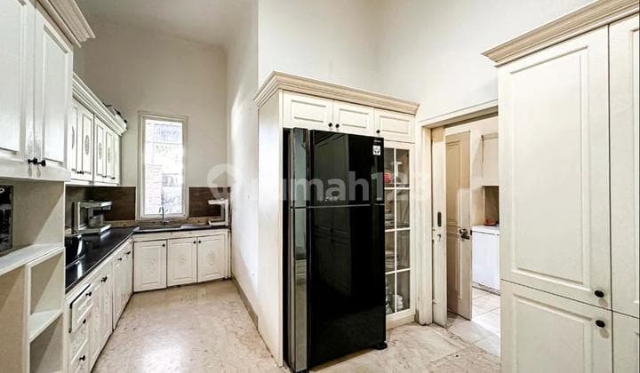 For Sale Kebayoran Baru House Land 574m² Building 800m² Title Deed 8.24