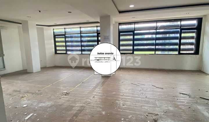 Disewakan Ruko Arteri Di Pondok Indah Lb 600 M2 4Lt Shm 11.24