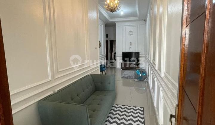 Dijual Rumah Di Kembangan DKI Jakarta LT 135 m2 LB 90 m2// 09.25