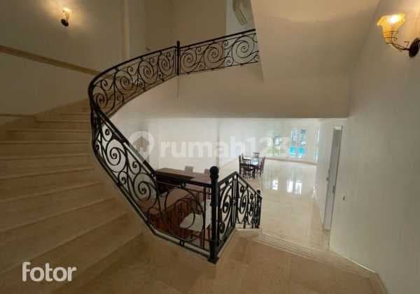 For Rent Rumah Kemang Lt 575 Lb 550 5 Kt 1 Km SHM 12.24