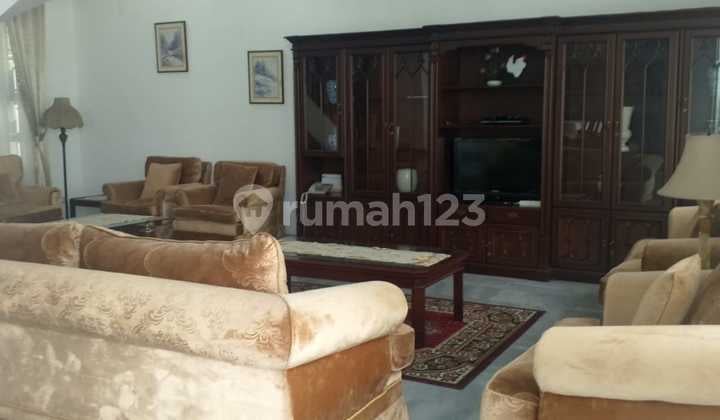 For Rent House At Kuningan Jakarta Selatan 69JT BLN 12.24