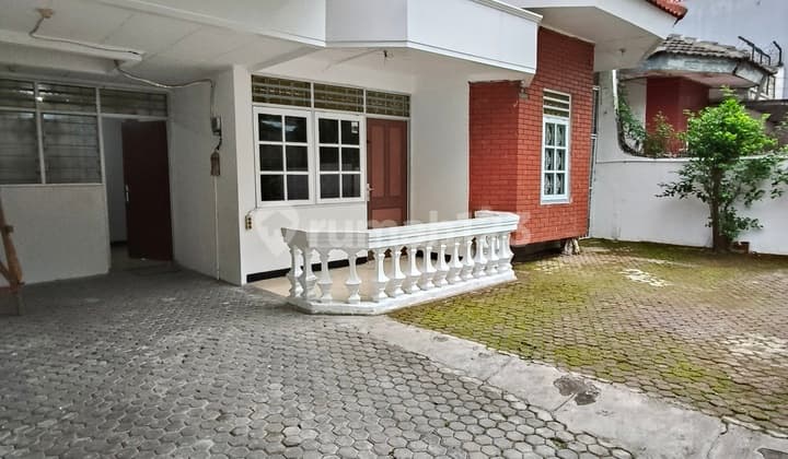 Rumah 1 Lantai Sudah Renov&Strategis di Meruya