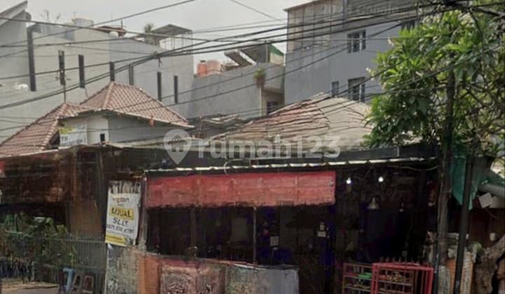 Rumah 1 Lantai Dekat Pusat Perbelanjaan, di Setiabudi,