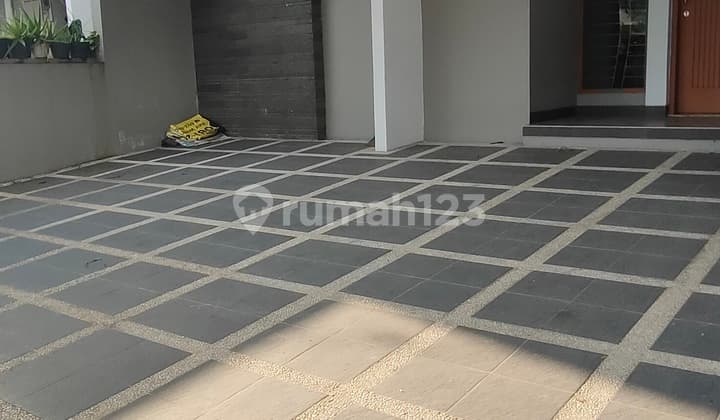 Nice 2-Story House in Budi Luhur Ready to Occupy