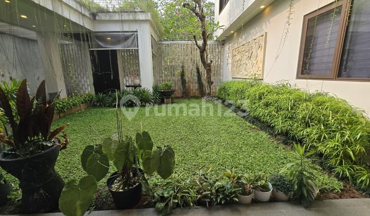For Sale Exclusive Luxury House With Basement Area In De Park Bsd