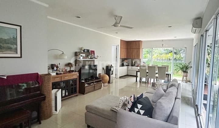 Depark 2-story house in BSD