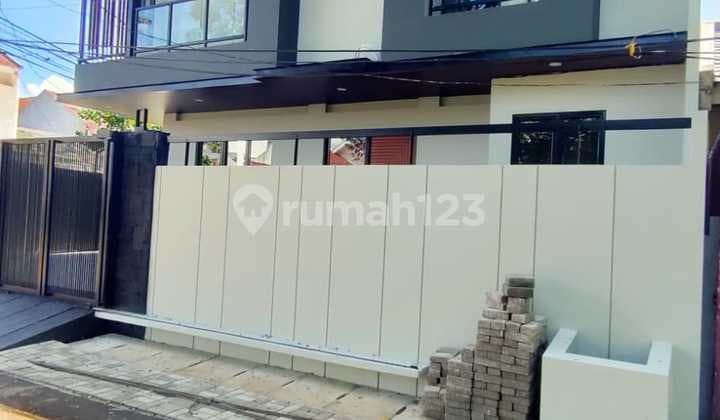 Rumah Hook Bagus Minimalis Siap Huni Di Griya Loka Bsd City